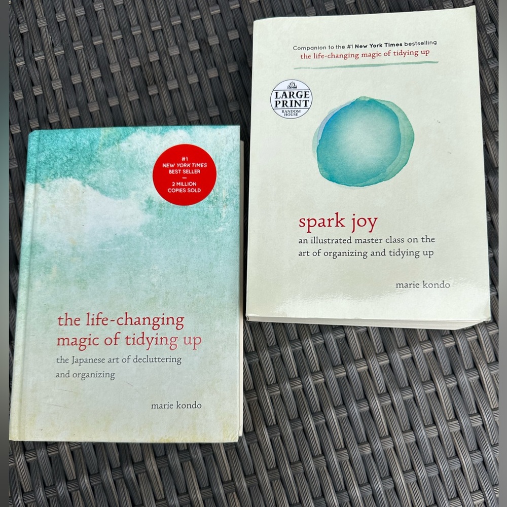 Marie Kondo Book Set: Spark Joy and The Life Changing Magic Art of Tidying Up - Picture 7 of 7